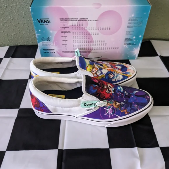 Vans ComfyCush Slip On Men 10.5 Sailor Moon Pretty Guardians Multicolor 072024 - Picture 4 of 12